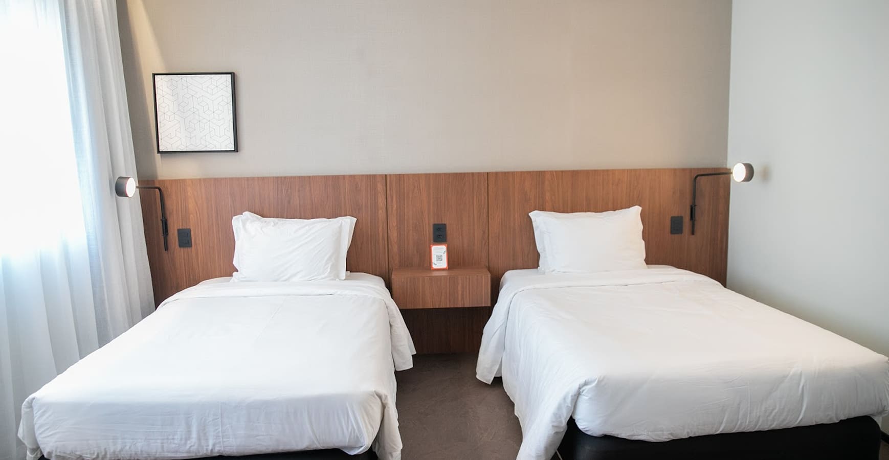 Quarto Intercity Hotels por Grupo Costa Engenharia